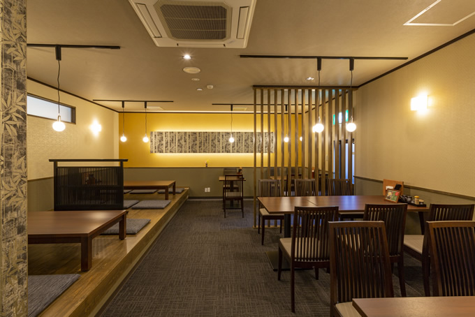 くーとろん店内